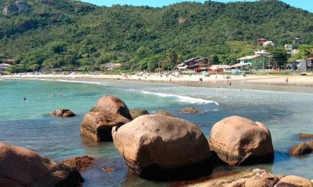 Praia da Conceição – Guia com Fotos, Mapa e mais!